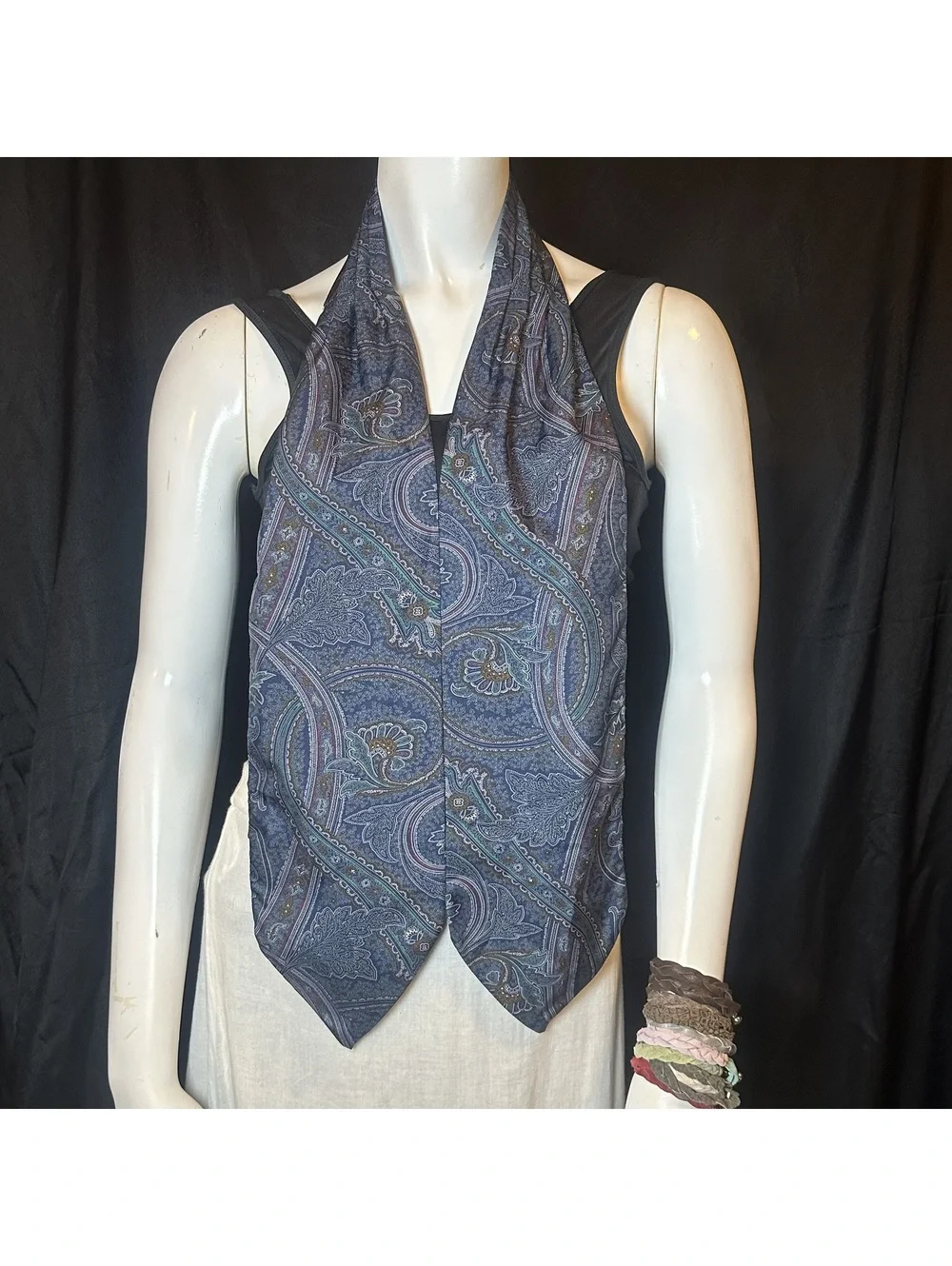 Vintage Blue Paisley Cravat/Ascot Scarf
